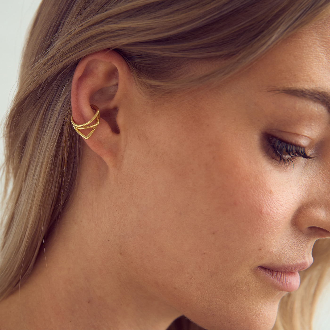 Gry Earcuff - 18 karats guldpläterad